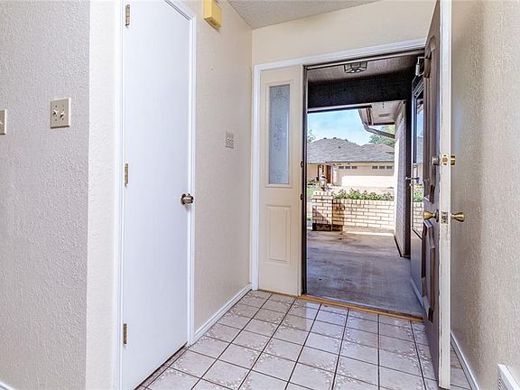3rd image of 6405 Berlinetta Dr