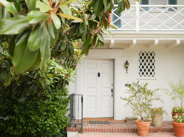 (undisclosed Address), Los Angeles, CA 90027