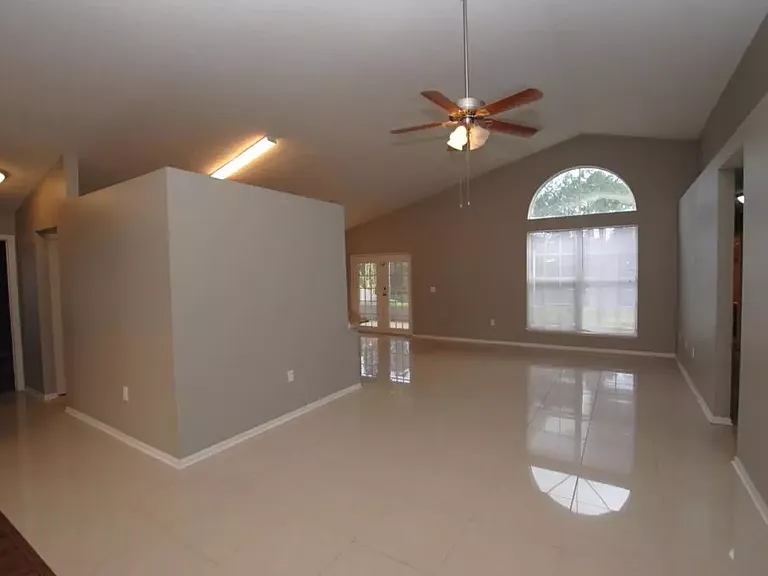 11382 Aston Hall Dr S — Photo 6