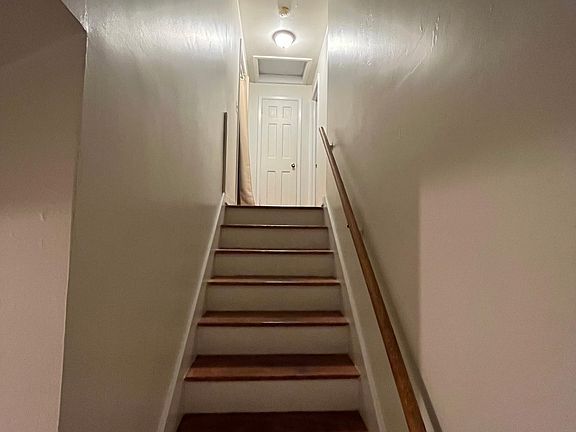 2nd image of 34 Greenwood Ave