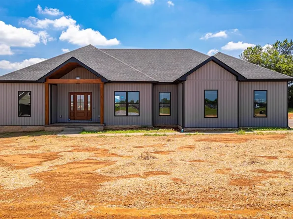 136 McCutchen Ct, Auburn, KY 42206