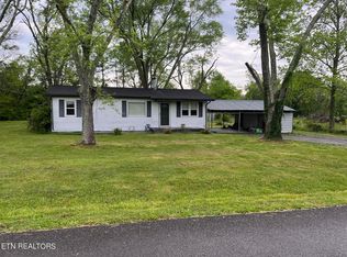 1721 Jim Armstrong Rd, Knoxville, TN 37914