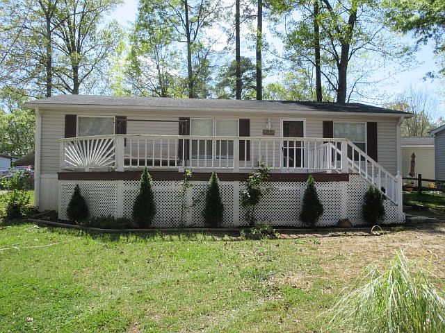 1st image of 205 Forest Trl