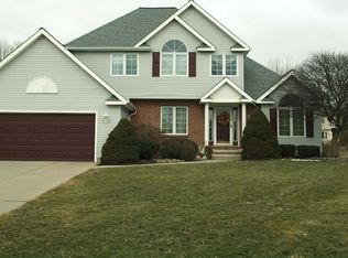 2545 Joann Ct, Niagara Falls, NY 14304