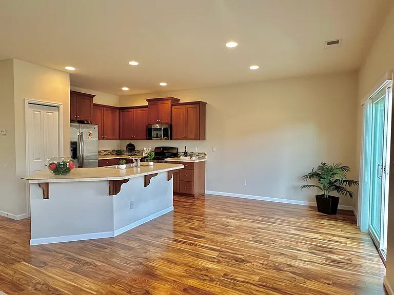 2671 Laura Vista Dr NW — Photo 14