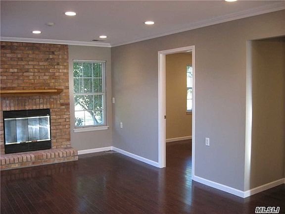 5th image of 177 Theodore Dr
