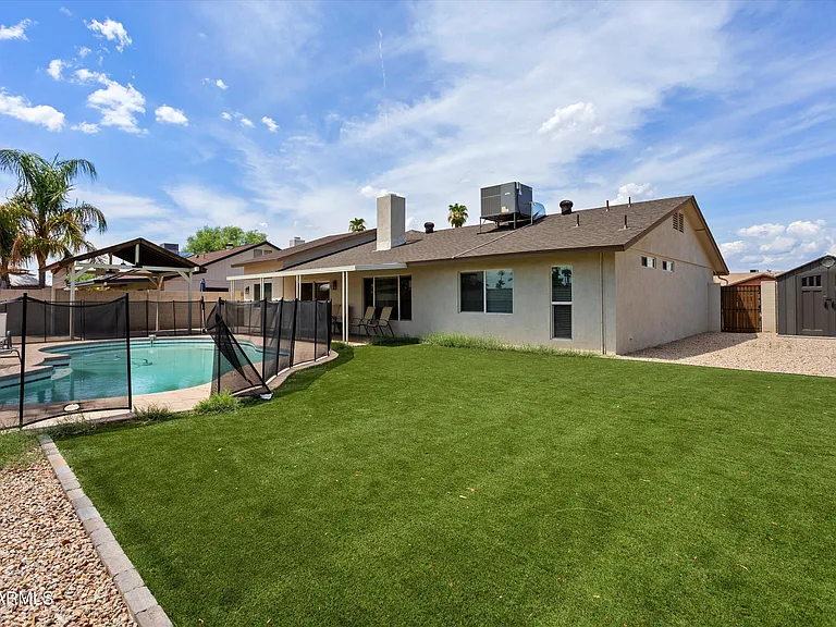 5401 E Beck Ln — Photo 41