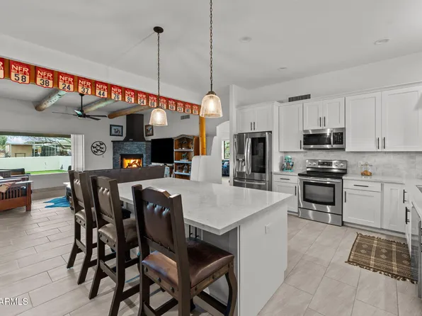 312 E GALVIN Street, Phoenix, AZ 85086
