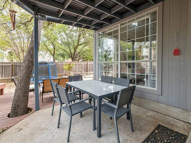 3704 Runnels Ct — Photo 29