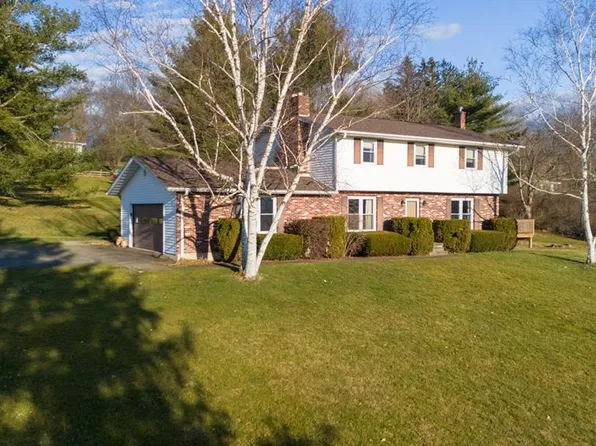 56 Church Hill Dr, Towanda, PA 18848