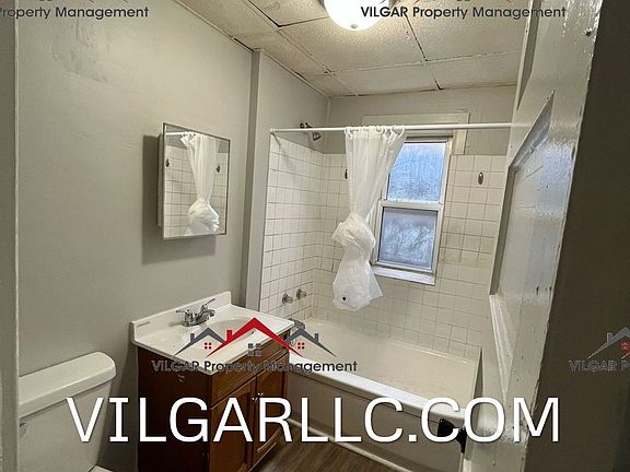 4th image of 3808 Parrish Ave Floor 1