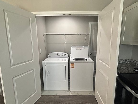 4th image of 900 Lake Harriette Dr #912