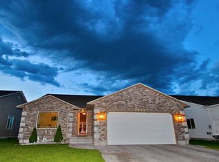 2512 Brookcliff Dr, Idaho Falls, ID 83402