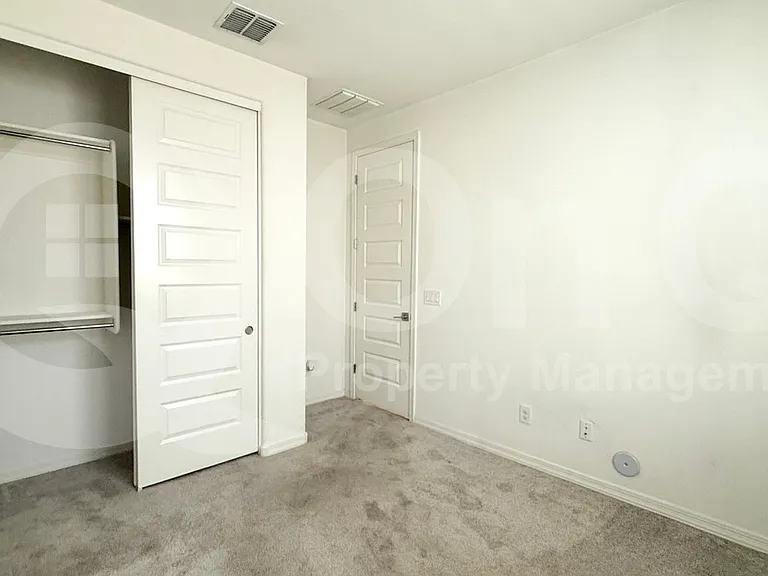 14765 W Sand Hills Rd — Photo 16