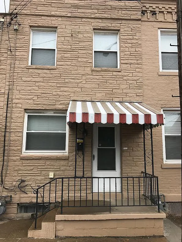 36 Gist St photo 1