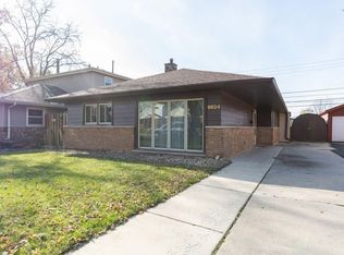 9924 S California Ave, Evergreen Park, IL