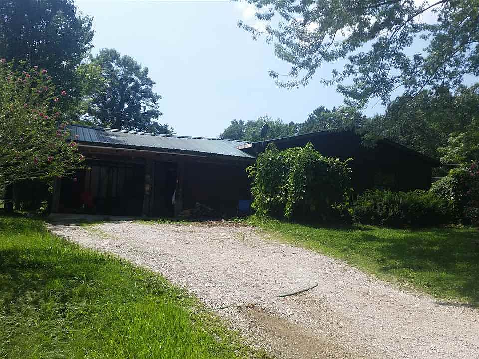 2nd image of 38 Greenhill Addition Rd