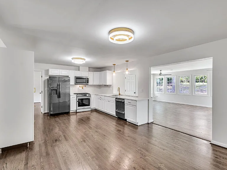 603 Creighton Dr #A — Photo 8