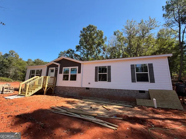 947 Nails Creek Xing, Royston, GA 30662