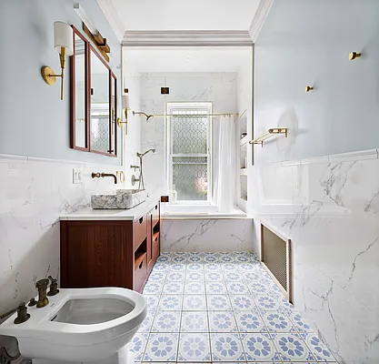 Rented by Compass | media 23