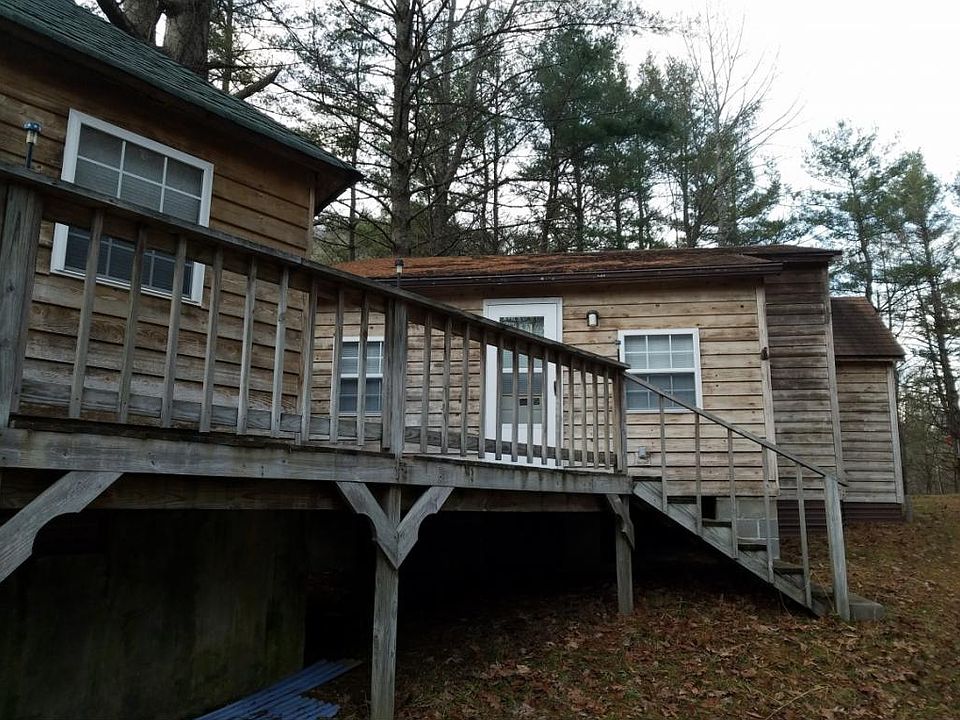 1st image of 221 Culberson Ln