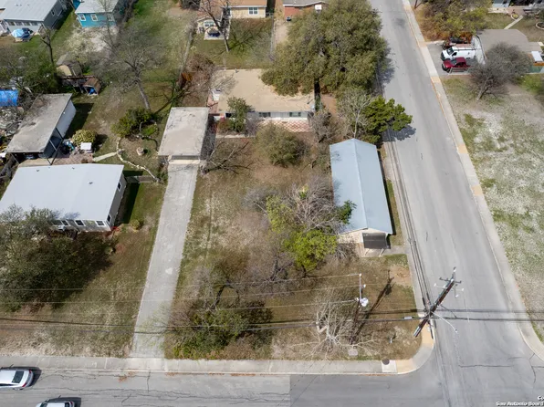 201 & 203 ALTGELT AVE LOT 25-28, Balcones Heights, TX 78201