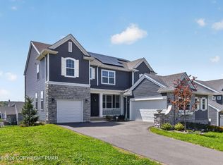 477 Newlins Rd E, Easton, PA 18040