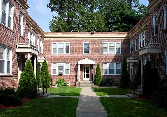 1st image of 23 Barnett St APT C22