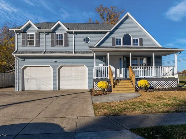 4654 Brookwood Dr, Brooklyn, OH 44144