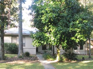 4414 NW 69th St, Gainesville, FL 32606