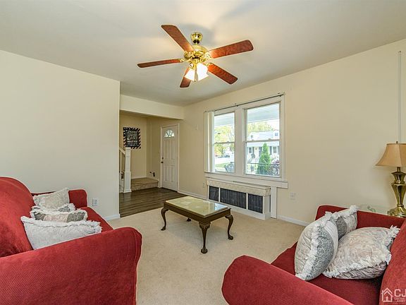 5th image of 305 No 2 Ave
