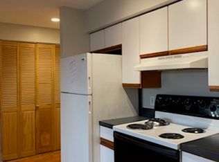 11 Roberts St #21, Somerville, MA 02145