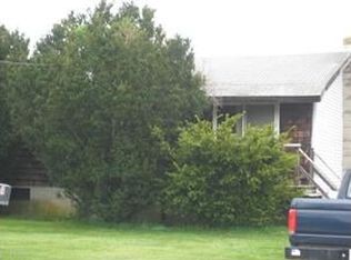 11 Charlene Ave, Westerly, RI 02891