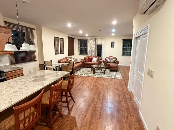 395-397 S 15th St #1, Newark, NJ 07103