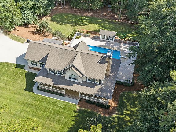 2nd image of 174 Sims Rd