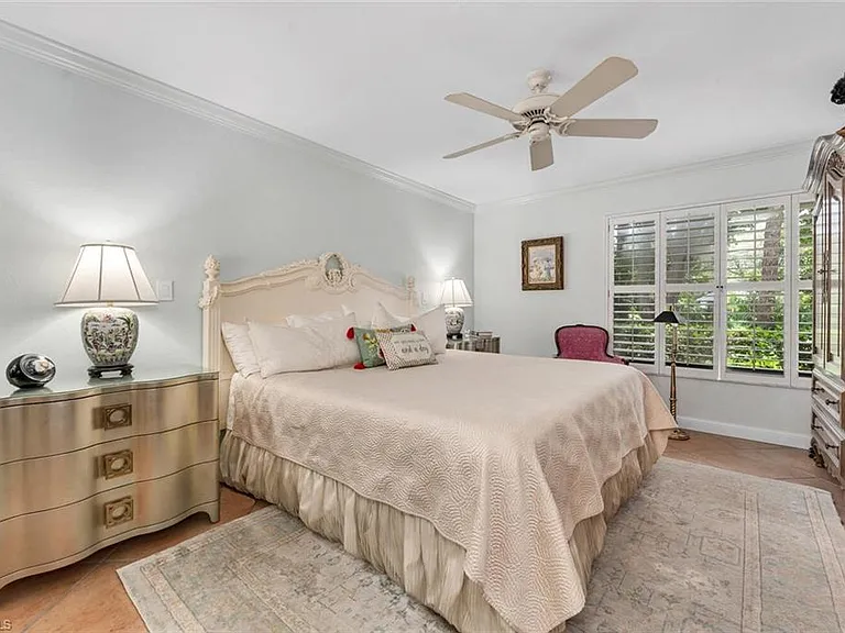 5950 Pelican Bay Blvd #111 — Photo 10
