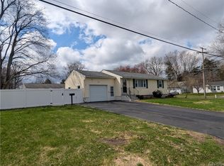 421 Wells Ave W, North Syracuse, NY 13212
