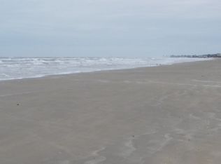 2710 Swan Ct, Surfside Beach, TX 77541