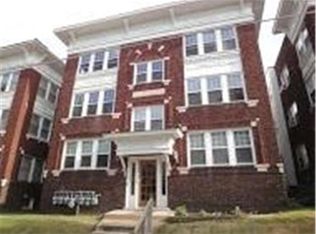 1219 W 41st St, Kansas City, MO 64111
