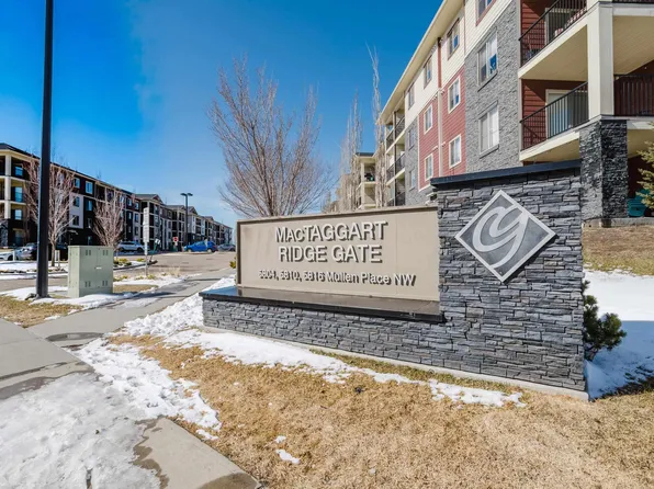 5804 Mullen Pl NW #319, Edmonton, AB T6R 0W3
