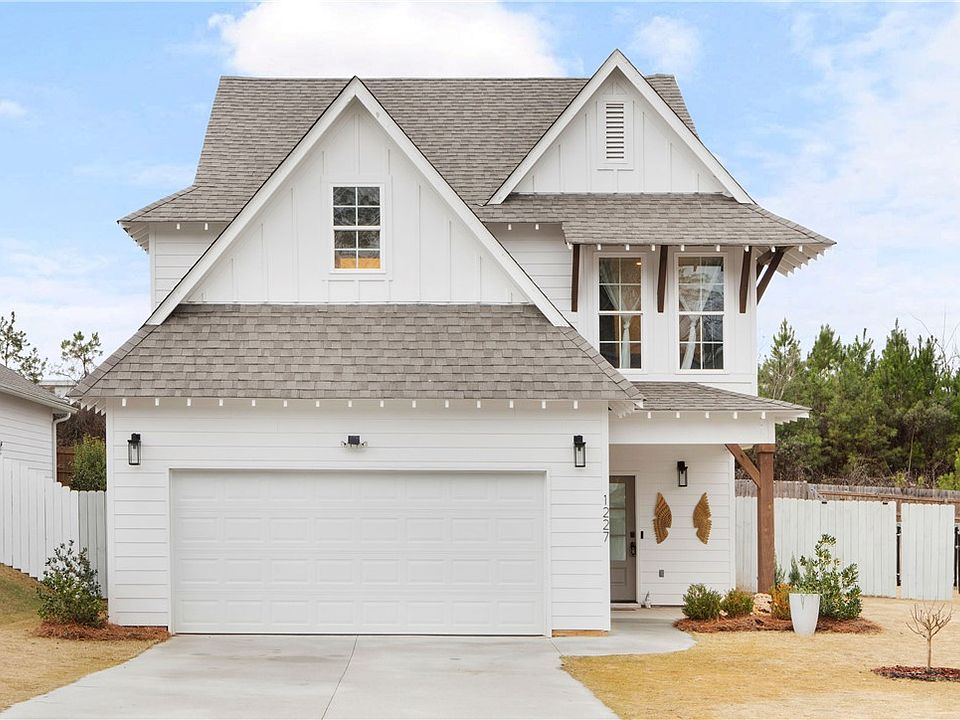 1st image of 1227 Ruth Way