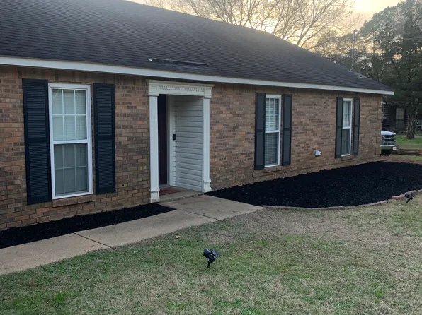51 High Rdg, Wetumpka, AL 36093