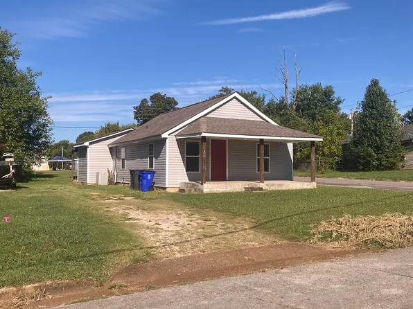 219 Eclipse St, Florence, AL 35630