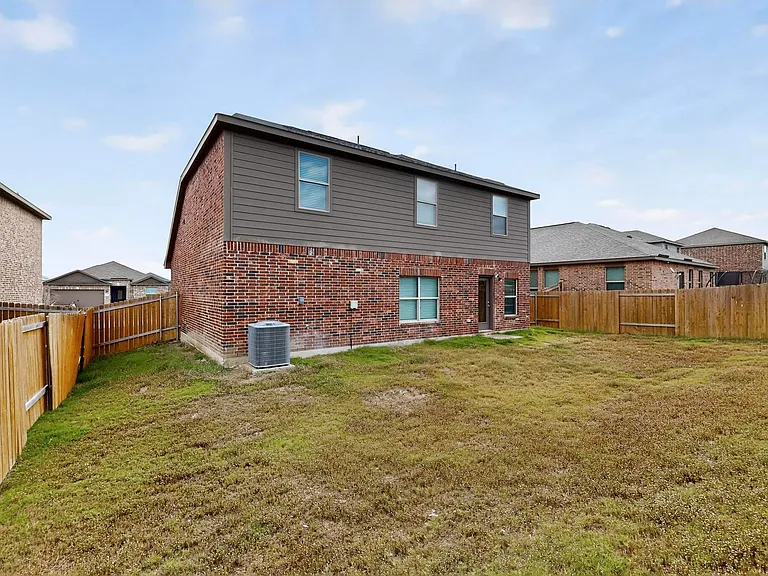 272 Moonstone Way — Photo 38