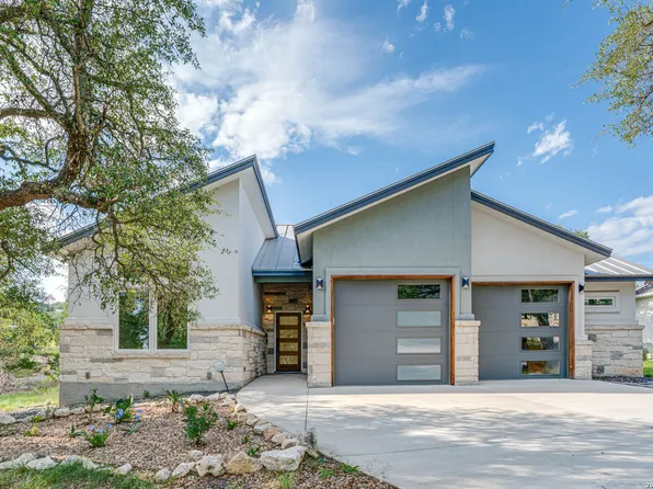 316 Prairie Tea Ln, Canyon Lake, TX 78133