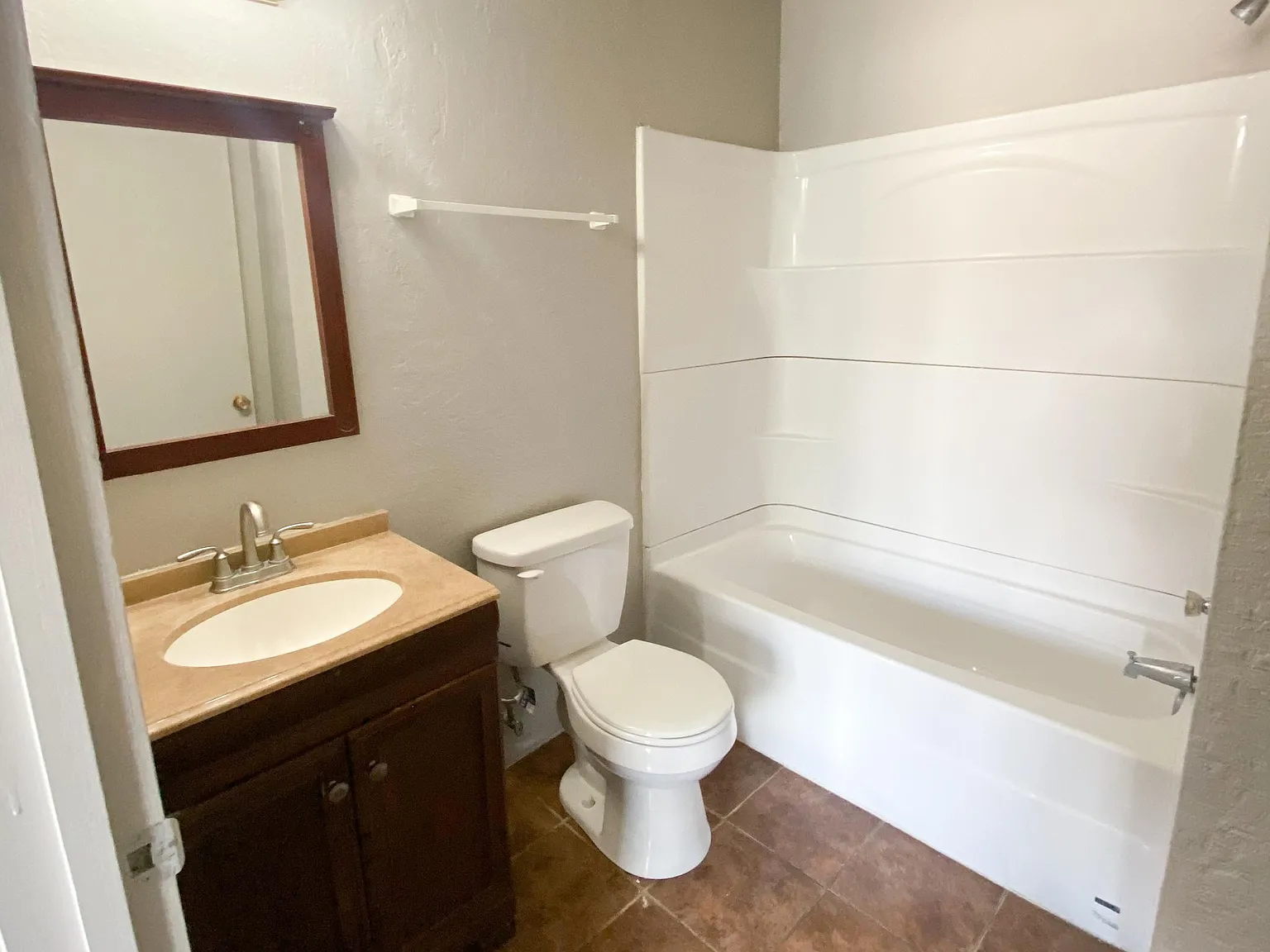 Studio, 341 sqft, $695 — Photo 2