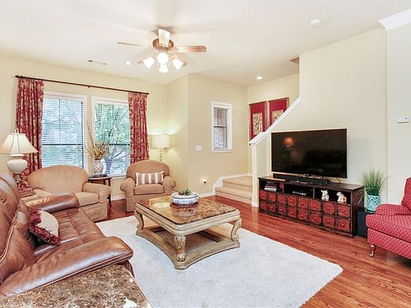 5th image of 3819 Birkdale Dr
