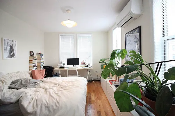 Rented by Bedford 6 Real Estate | media 4