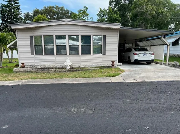 19 Palm Forest Dr, Largo, FL 33770