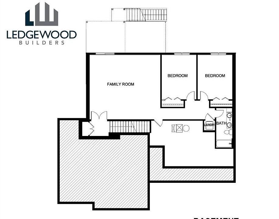 2nd image of 921 Breakwater Pl